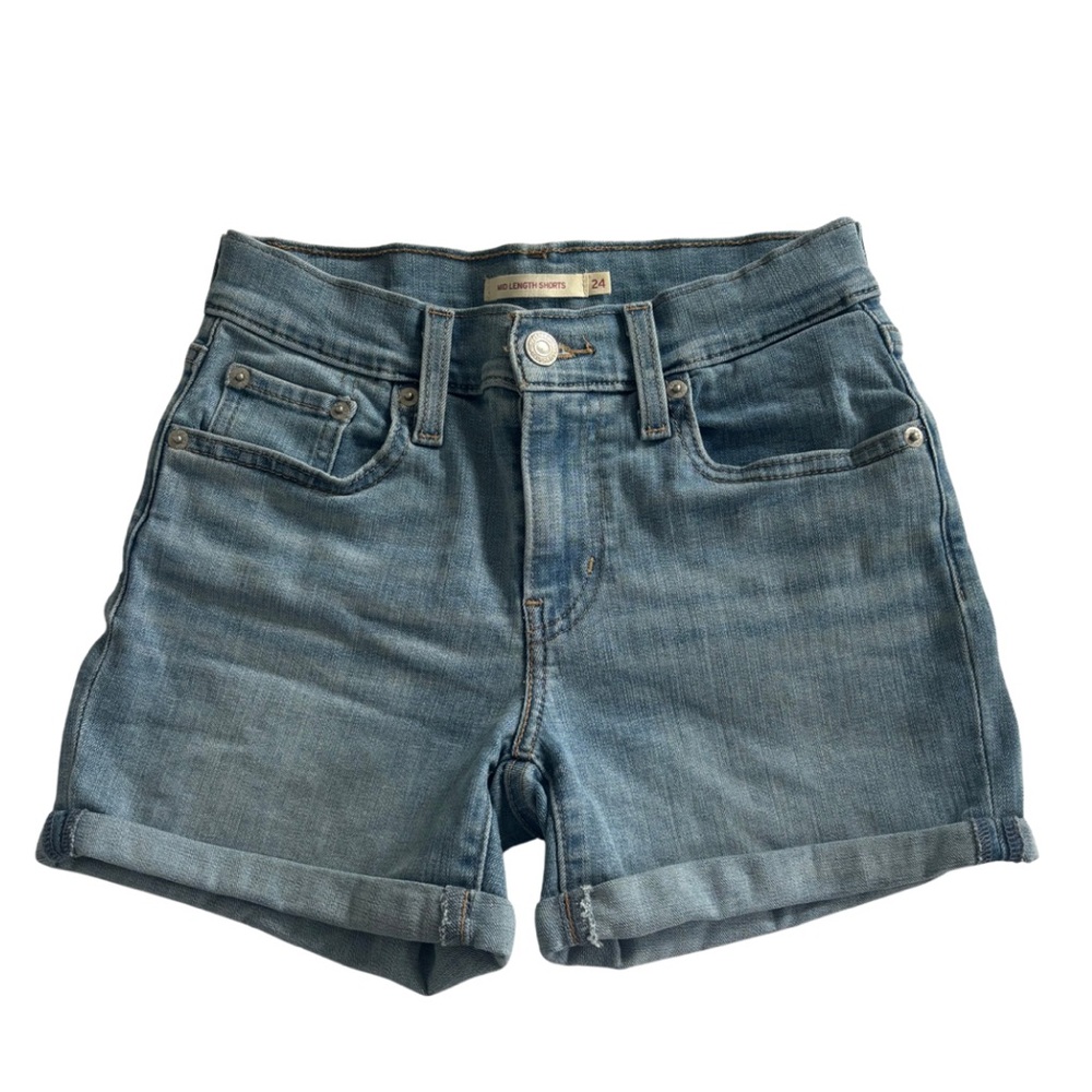 Levi’s mid length shorts (stretchy & comfy)